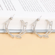 Load image into Gallery viewer, Hoop 14k White Gold Medium Geo Wire Earrings for Women
