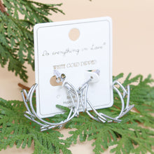 Load image into Gallery viewer, Hoop 14k White Gold Medium Geo Wire Earrings for Women
