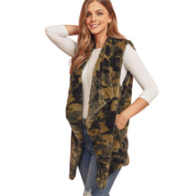 Load image into Gallery viewer, Camo Faux Fur Vest
