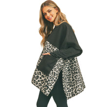 Load image into Gallery viewer, Gray Leopard Pocket Kimono
