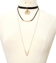 Load image into Gallery viewer, Suede Long Choker
