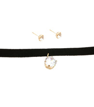 Load image into Gallery viewer, Suede Choker with Stone
