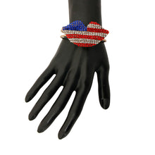 Load image into Gallery viewer, Rhinestone Lips Hinge Bracelet
