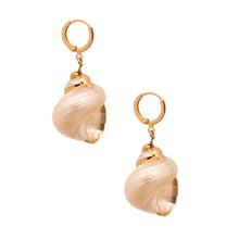Load image into Gallery viewer, Seashell Hoop Earrings
