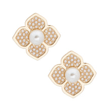 Load image into Gallery viewer, Pearl Luxury French Designer Flower Studs
