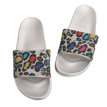 Load image into Gallery viewer, Size 9 Leopard and Silver Slides
