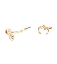 Load image into Gallery viewer, Metal Ear Cuff
