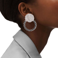 Load image into Gallery viewer, Silver and Black Lion Head Ring Studs
