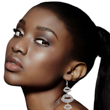 Load image into Gallery viewer, Silver Triple Lips Earrings

