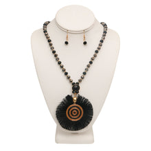 Load image into Gallery viewer, Black and Gold Bead Fan Tassel Set
