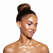 Load image into Gallery viewer, Gold Metal Flower and Pearl Set

