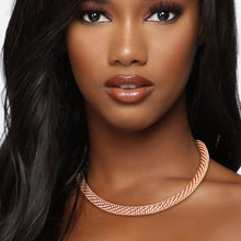 Load image into Gallery viewer, Gold Lux Casting Tube Necklace
