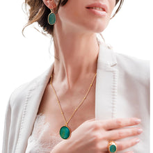 Load image into Gallery viewer, Green Oval Pendant Gold Necklace
