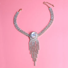 Load image into Gallery viewer, Gold Frame Fringe Rhinestone Choker
