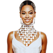 Load image into Gallery viewer, Opulent Jeweled Silver Pointed Bib Set
