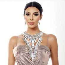 Load image into Gallery viewer, Shimmering Silver Vibe V Bib Set
