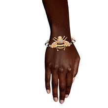 Load image into Gallery viewer, Cream Pearl Black Bee Bracelet
