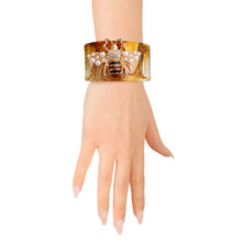 Load image into Gallery viewer, Designer Brown Swirled Bee Cuff
