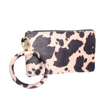 Load image into Gallery viewer, Brown and Black Fur Animal Wristlet
