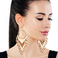 Load image into Gallery viewer, Cream and Gold Bead Fringe Circle Earrings
