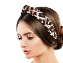 Load image into Gallery viewer, Brown and Black Leopard Knot Headband
