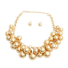 Load image into Gallery viewer, Gold Metal Ball Bead Cluster Collar
