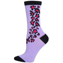 Load image into Gallery viewer, Women's Crew Socks Purple Cheetah
