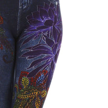 Load image into Gallery viewer, Women's Floral Print Fleece Jeggings
